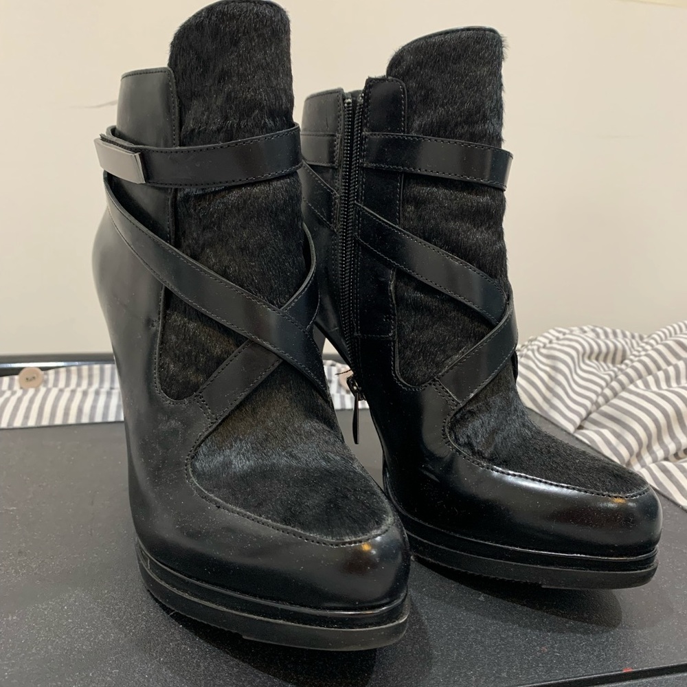 LIKE NEW French Connection Platform Booties Womens 8.5 Fur/Leather